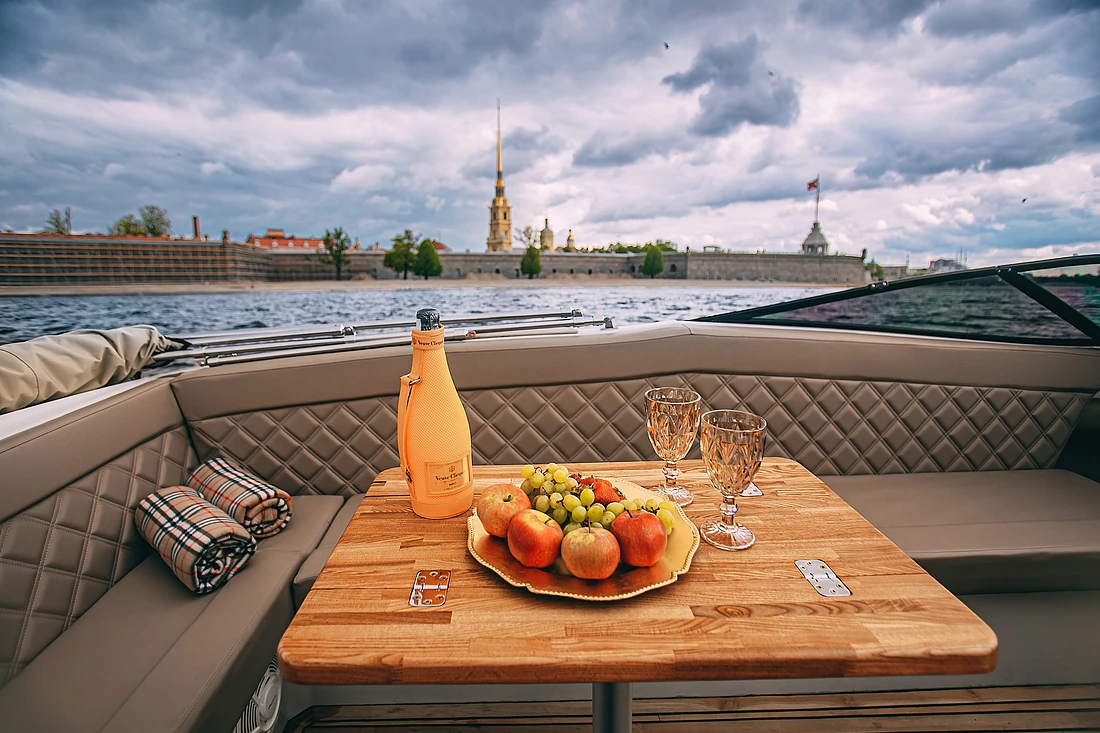 Катер Норд image- 8